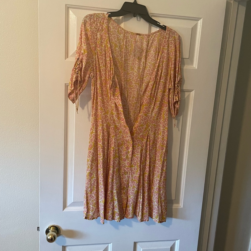 Never worn, Med, brand free people